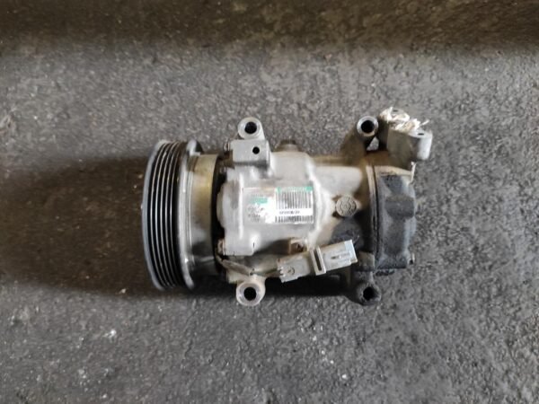 Compresor aire acondicionado Renault Clio III 1.5 dCi 8V (105 cv) - Imagen 2
