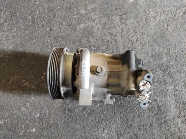 Compresor aire acondicionado Renault Clio III 1.5 dCi 8V (105 cv)