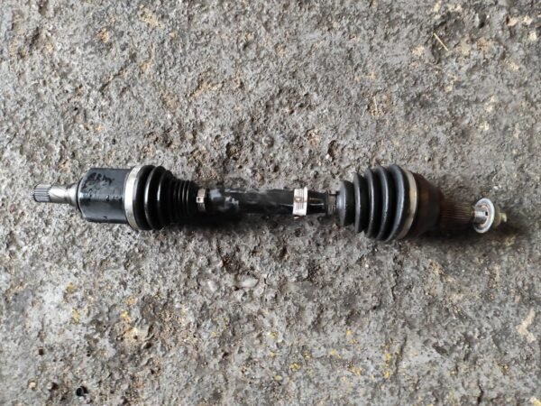 Transmisión delantera izquierda Alfa Romeo 159 Sportwagon 1.9 JTDM (150)