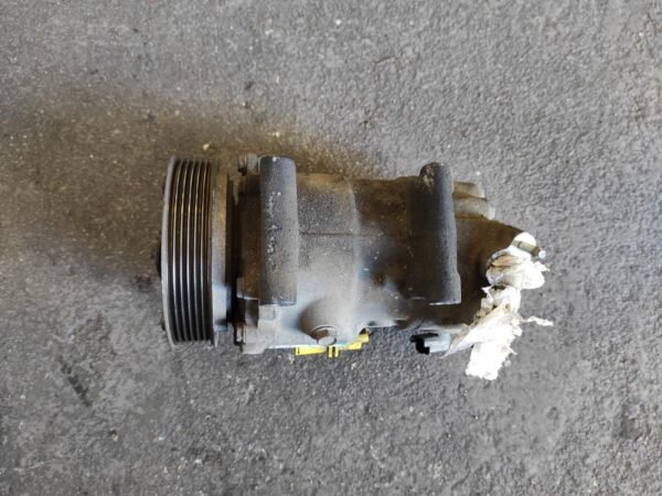 Compresor aire acondicionado Peugeot 207 1.4 HDi (70)