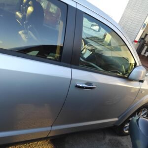 Puerta delantera derecha Fiat Freemont 2.0 (170 cv) AWD Automatico