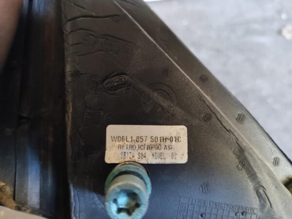 Retrovisor izquierdo Seat Ibiza III 1.4 16V (75 cv) - Imagen 4