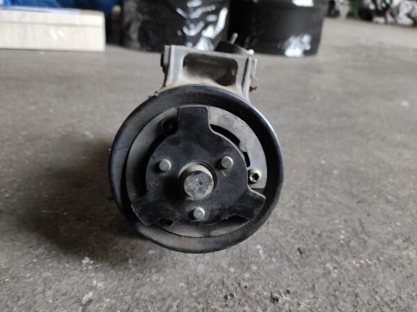 Compresor aire acondicionado Seat Altea XL 1.9 TDI (105 cv) - Imagen 3