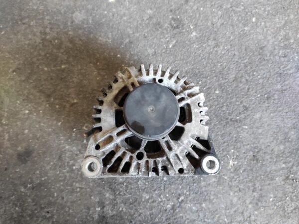 Alternador Peugeot 207 1.4 HDi (70) - Imagen 2