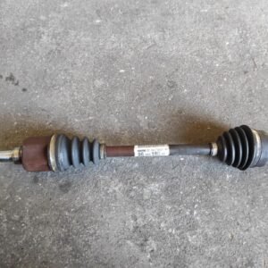 Transmisión delantera izquierda Peugeot 207 1.4 HDi (70)