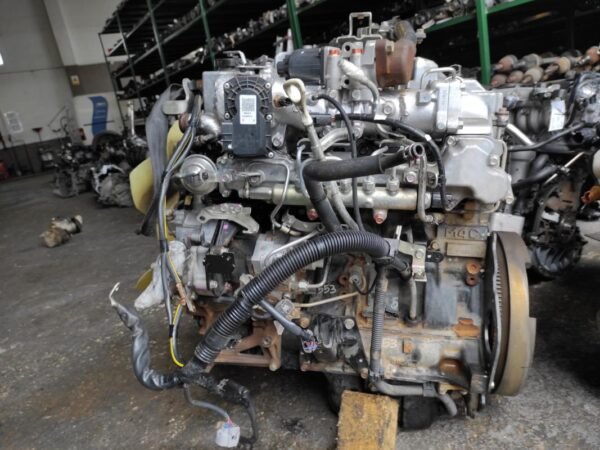 Motor Mitsubishi MONTERO IV (V8_W, V9_W) 3.2 DI-D 4WD (V98W, V88W) (200 cv) - Imagen 2