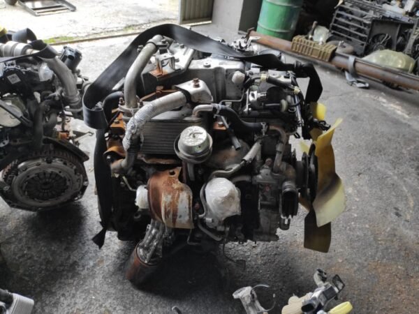Motor Mitsubishi MONTERO IV (V8_W, V9_W) 3.2 DI-D 4WD (V98W, V88W) (200 cv) - Imagen 3