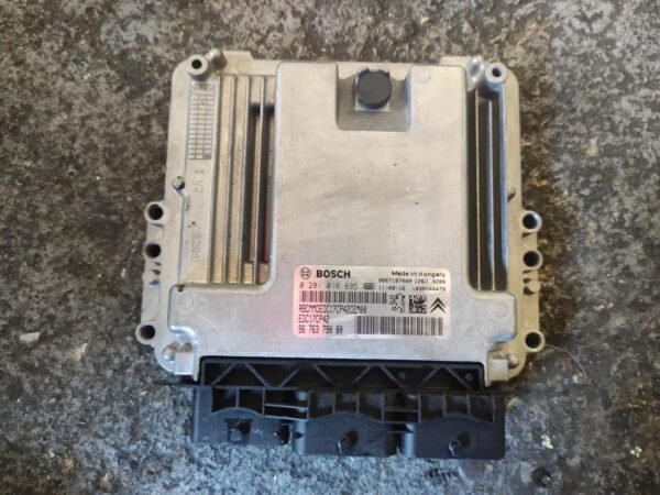 Centralita motor uce Citroen C5 II Tourer (Fase I, 2008) 2.2 HDi (204 cv) FAP Automatico
