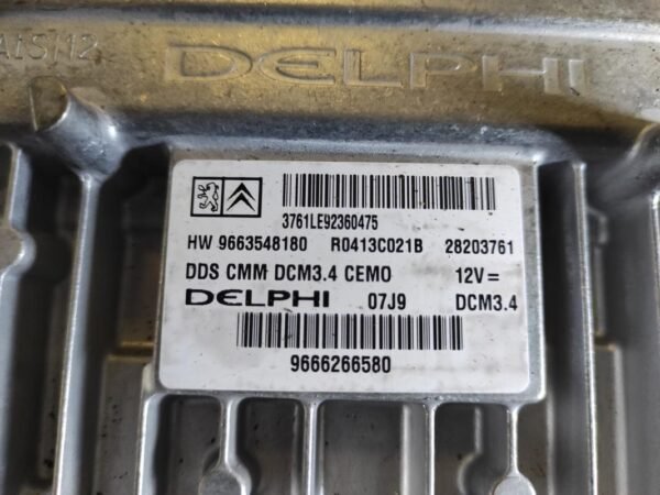 Centralita motor uce Citroen C5 II Tourer (Fase I, 2008) 2.0 HDi (140 cv) FAP - Imagen 2
