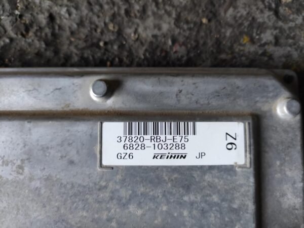 Centralita motor uce Honda Insight II 1.3 i-VTEC (88 cv) Hybrid - Imagen 2