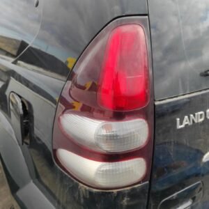 Piloto trasero izquierdo Toyota Land Cruiser (120) Prado 3.0 D-4D (5 dr) (173 cv) 120