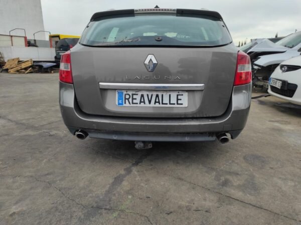 Paragolpe trasero Renault Laguna III Grandtour 2.0 dCi FAP (150 cv) Automatico