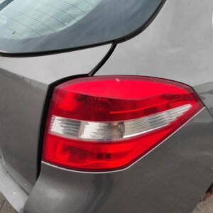 Piloto trasero derecho Renault Laguna III Grandtour 2.0 dCi FAP (150 cv) Automatico