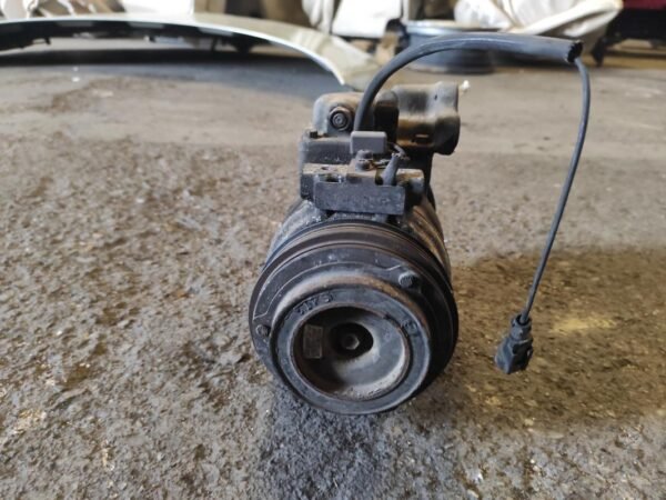 Compresor aire acondicionado Iveco Daily III Furgón/ranchera familiar 35 C 12 V, 35 S 12 V (AGKA43A2, AGKB43A2, AGKB46A2) (116 cv) - Imagen 3