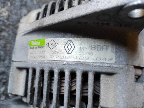 Alternador Renault Clio II 1.4 (B/CB0C) (75 cv) - Imagen 4