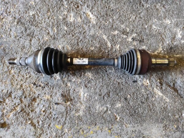Transmisión delantera izquierda Opel Insignia Sedan 2.0 CDTI (160 cv) DPF