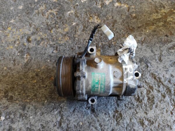 Compresor aire acondicionado Opel Astra G CC 2.0 DTI 16V (101 cv) - Imagen 2