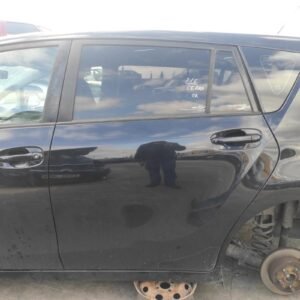 Puerta trasera izquierda Toyota Verso 2.0 D4-D (126cv)