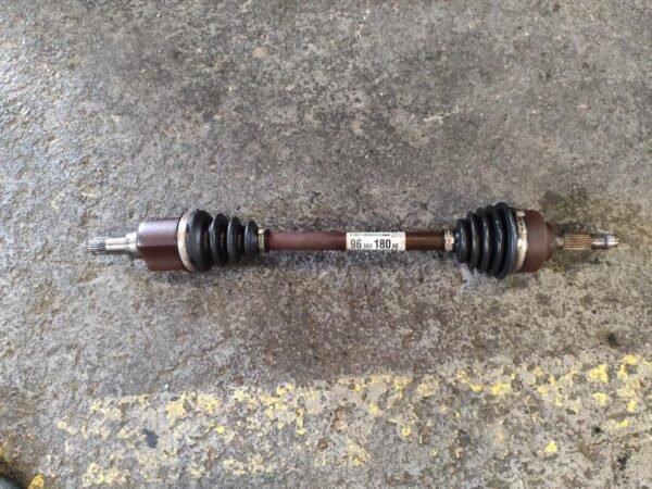 Transmisión delantera izquierda Peugeot 207 1.4 HDi (70)
