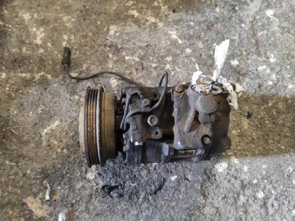 Compresor aire acondicionado Volkswagen Passat (B5) 1.9 TDI (130 cv)