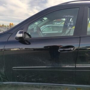 Puerta delantera izquierda Mercedes Benz ML (W164) ML 320 CDI (224 cv)