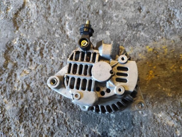 Alternador Mazda 3 Hatchback (BK) 1.6i 16V (104 cv) - Imagen 3
