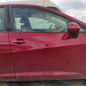 Puerta delantera derecha Seat Ibiza IV (Versión 2012) 1.6 TDI (90 cv)