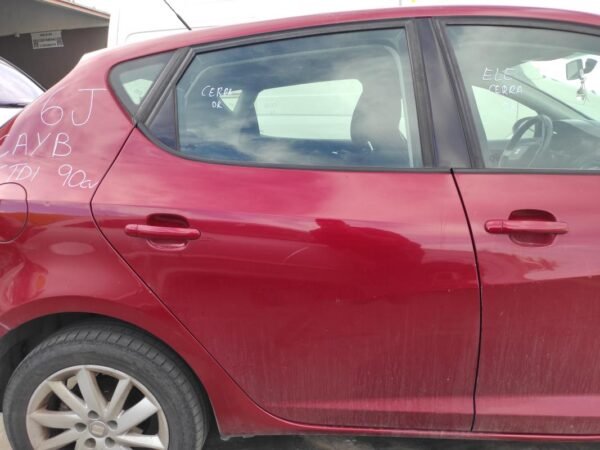 Puerta trasera derecha Seat Ibiza IV (Versión 2012) 1.6 TDI (90 cv)