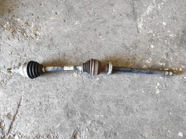 Transmisión delantera derecha Opel Astra J 1.7 CDTI (125 cv)