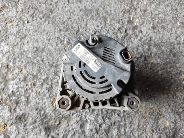 Alternador Renault Clio II 1.5 dCi (65 cv) - Imagen 3