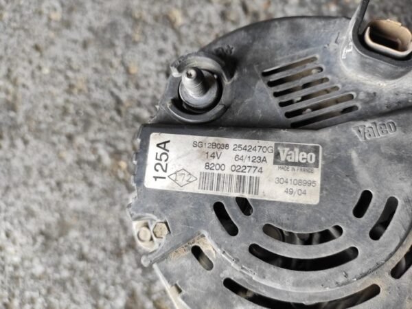 Alternador Renault Clio II 1.5 dCi (65 cv) - Imagen 4