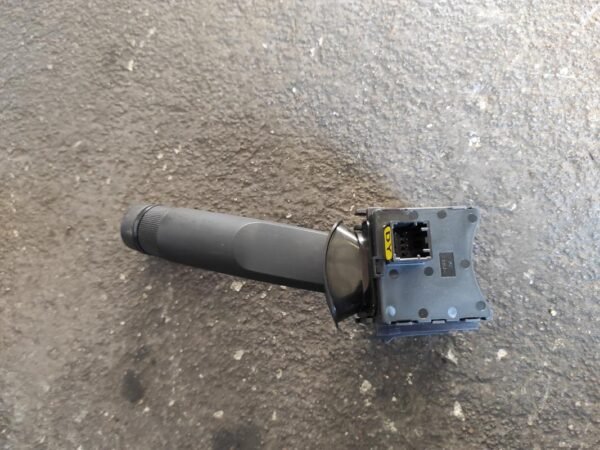 Mando limpiaparabrisas Opel Insignia Sedan 2.0 CDTI (160 cv) DPF - Imagen 2