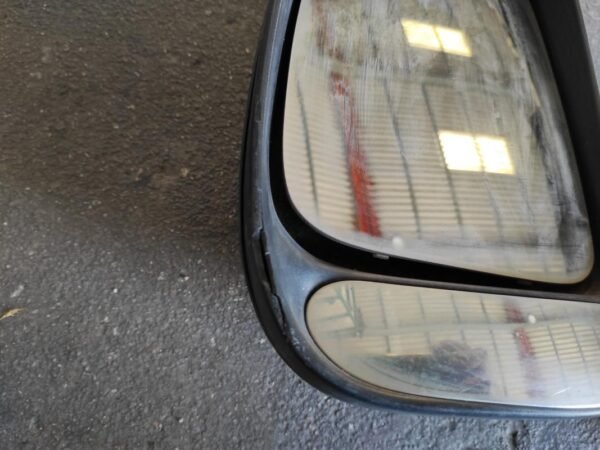 Retrovisor izquierdo Ford Transit Furgón (FA_ _) 2.2 DI (FAE_,FAF_,FAG) (86 cv) - Imagen 3