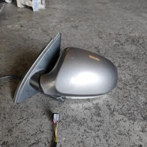 Retrovisor izquierdo Volkswagen Passat Variant (B6) 2.0 TDI (140)