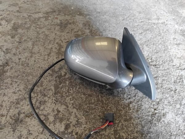 Retrovisor derecho Volkswagen Passat (B6) 2.0 TDI (140 cv)