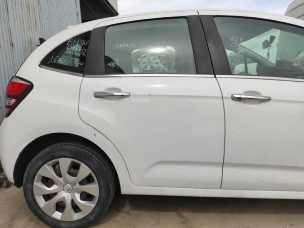 Puerta trasera derecha Citroen C3 II (Fase II, 2013) 1.6 BlueHDi (75 cv)