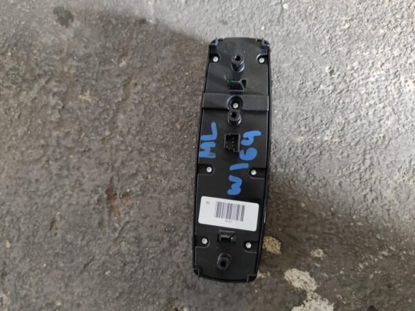 Mando elevalunas delantero izquierdo Mercedes Benz ML (W164) ML 320 CDI (224 cv) - Imagen 2
