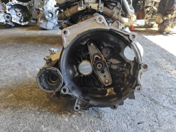 Caja cambios Skoda Fabia II 1.4 TDI (69 cv) - Imagen 2