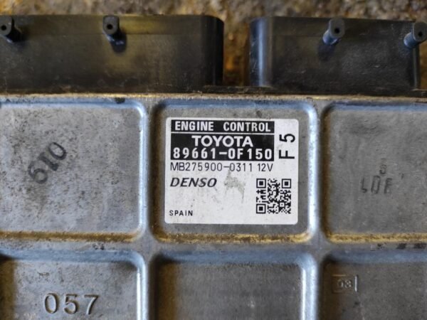 Centralita motor uce Toyota Verso 2.0 D4-D (126cv) - Imagen 2