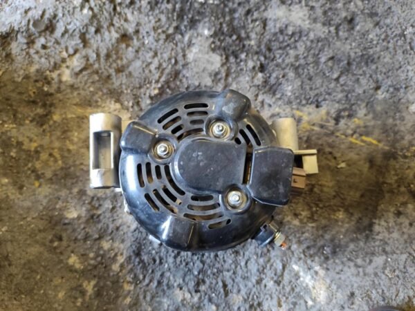 Alternador Toyota Verso 2.0 D4-D (126cv) - Imagen 3