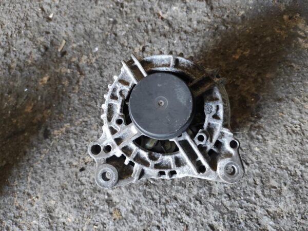 Alternador Audi A4 (B6 8E) 1.9 TDI (130 cv) - Imagen 2