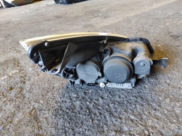 Faro izquierdo Renault Espace IV 2.2 dCi (150 cv) - Imagen 2