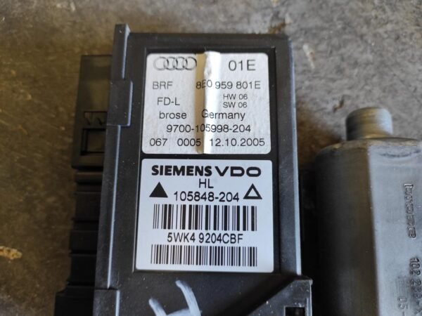 Motor elevalunas trasero izquierdo Audi A4 Avant (B7 8E) 2.0 TDI (140 cv) - Imagen 3