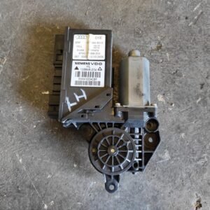Motor elevalunas trasero izquierdo Audi A4 Avant (B7 8E) 2.0 TDI (140 cv)