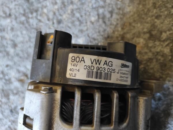 Alternador Skoda Fabia III 1.2 (69cv) - Imagen 4