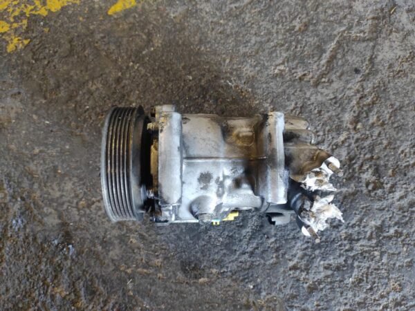 Compresor aire acondicionado Peugeot 207 1.6 HDi (90 cv)
