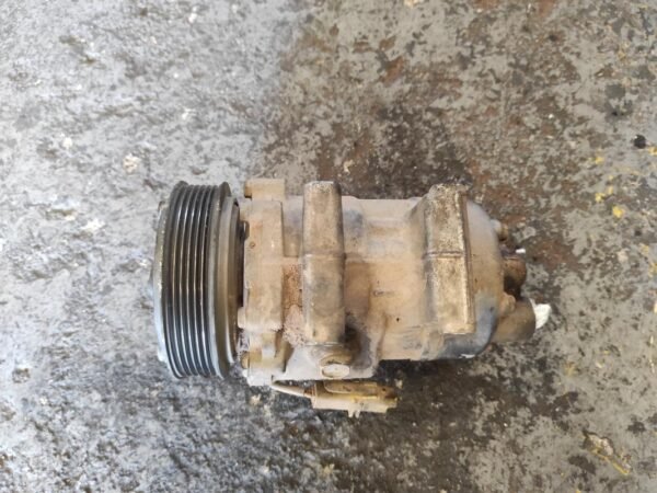 Compresor aire acondicionado Peugeot 307 Station Wagon 2.0 HDi (136cv)