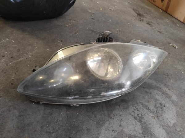 Faro izquierdo Seat Altea XL (Versión 2009) 1.6 TDI (90 cv)