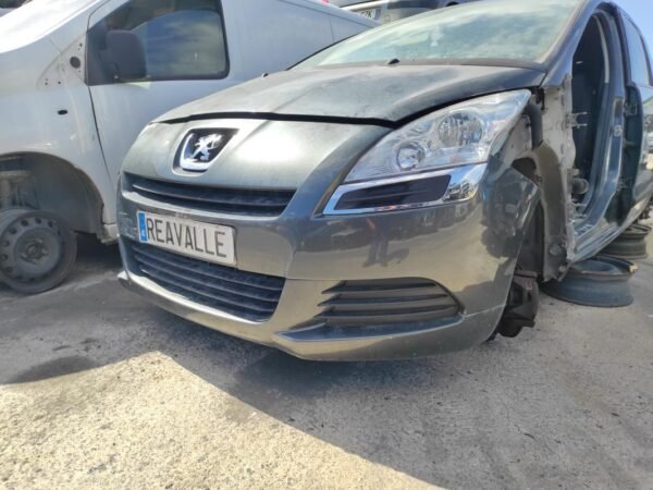 Paragolpe delantero Peugeot 5008 I (Fase I) 1.6 HDi (112 cv) FAP - Imagen 2