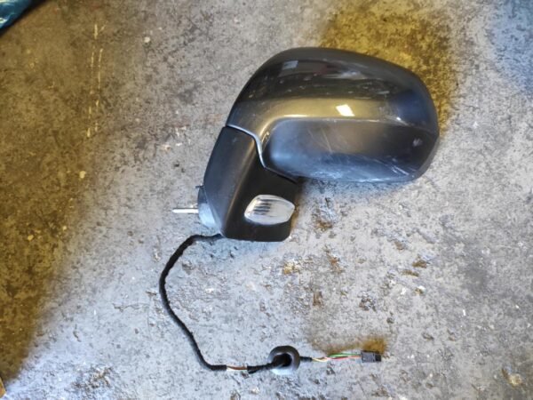 Retrovisor izquierdo Peugeot 5008 I (Fase I) 1.6 HDi (112 cv) FAP